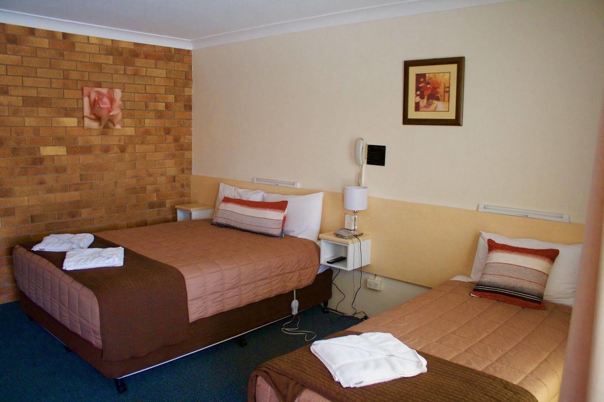 Buckaroo Motor Inn Warwick Exterior foto
